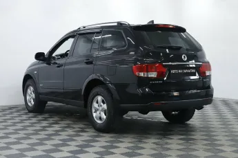 SsangYong  3