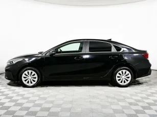 Kia  3
