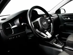 Kia  10