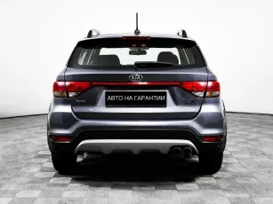 Kia  6