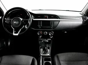 Kia  9