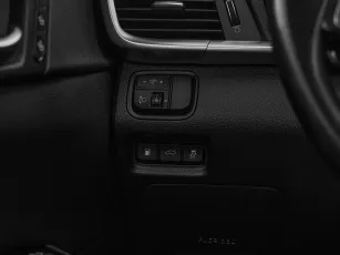 Kia  15