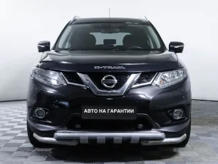 Nissan  2