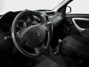 Renault  9
