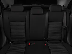 Mercedes-Benz  16