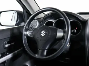 Suzuki  11