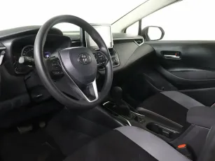 Toyota  8