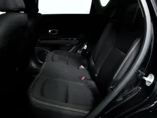 Kia  12