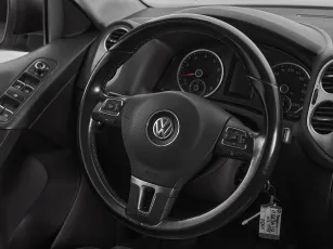 Volkswagen  10