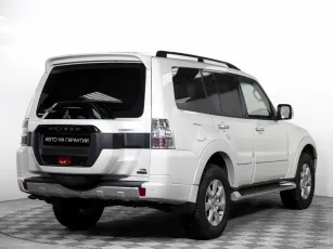 Mitsubishi  3