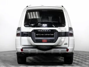 Mitsubishi  4