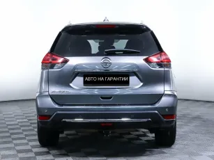 Nissan  6