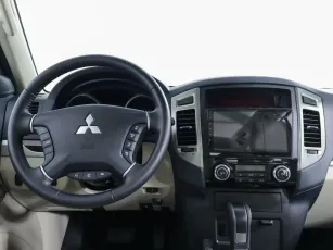 Mitsubishi  11