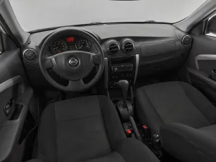 Nissan  7