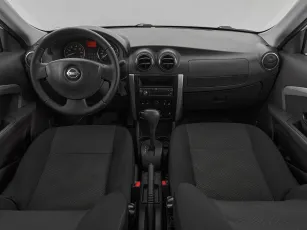 Nissan  8