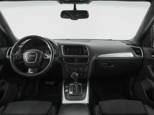 Audi  8