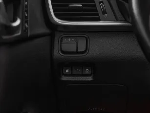 Kia  16