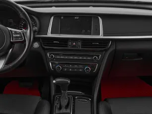 Kia  17