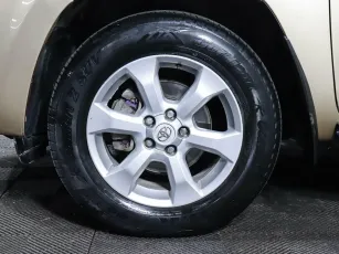 Toyota  7
