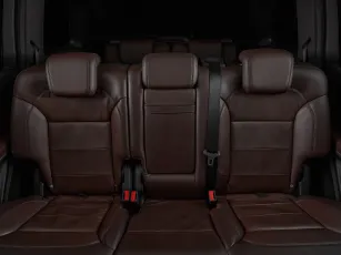 Mercedes-Benz  17