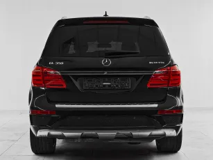 Mercedes-Benz  5