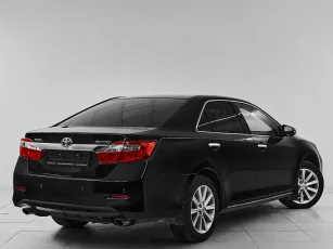 Toyota  6