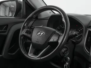 Hyundai  10