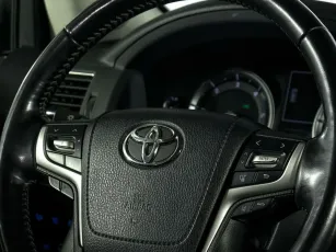 Toyota  10