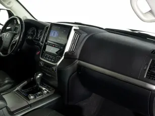 Toyota  7