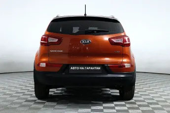 Kia  4