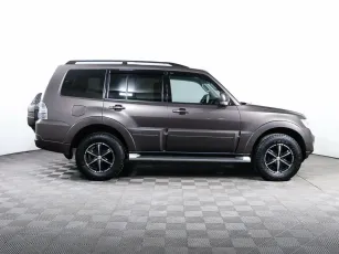 Mitsubishi  4