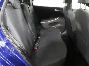 Hyundai  10