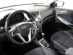 Hyundai  7