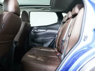 Nissan  24