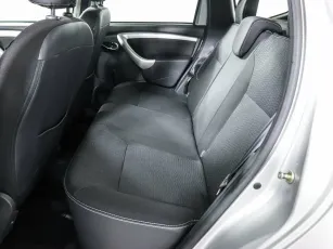 Nissan  9