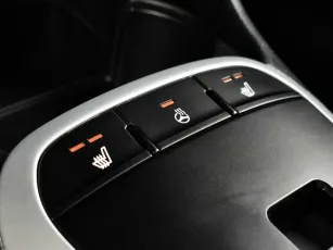 Kia  9