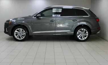 Audi  5
