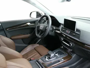 Audi  11