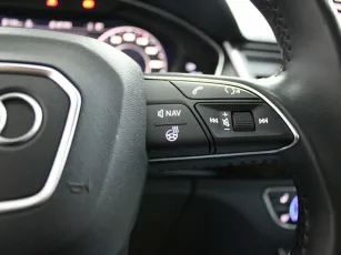 Audi  13