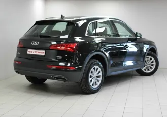 Audi  3
