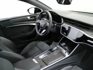 Audi  10