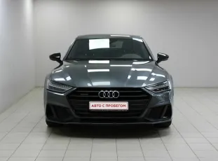 Audi  2
