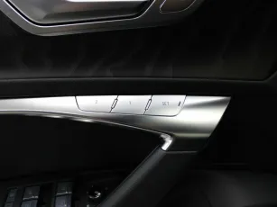 Audi  14