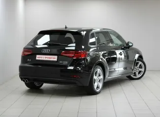 Audi  3