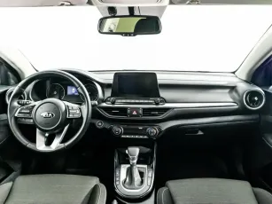 Kia  6