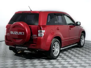 Suzuki  4