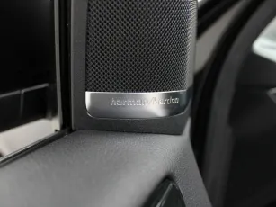 Mercedes-Benz  13