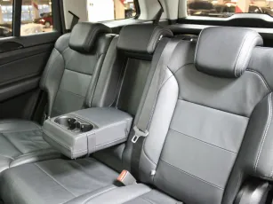 Mercedes-Benz  24