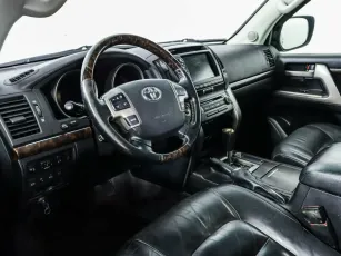 Toyota  10