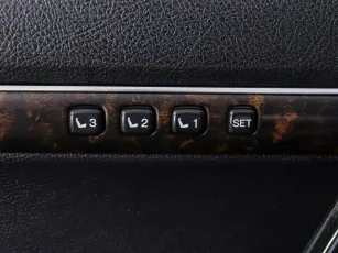 Toyota  17